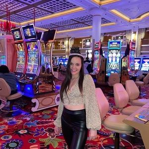 Meet your Posher, Rachel